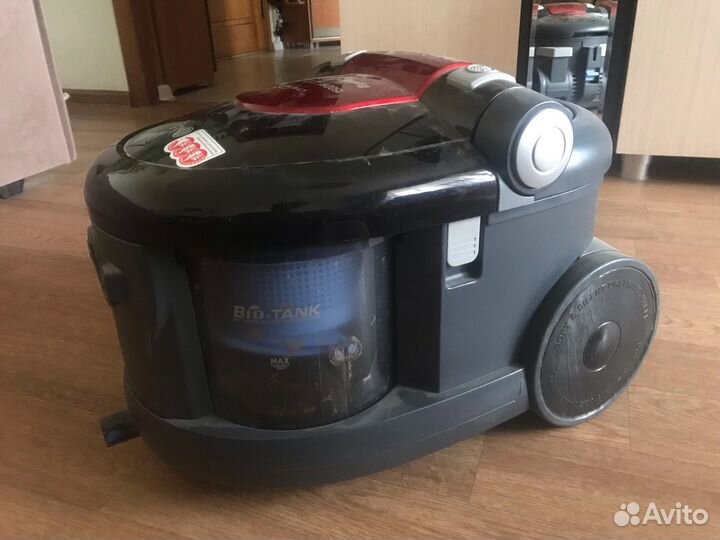 Моющий пылесос LG