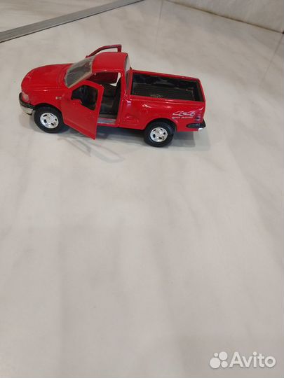 Модель автомобиля форд 150 1997 г