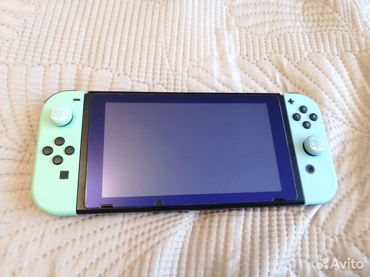 Nintendo switch Animal crossing edition