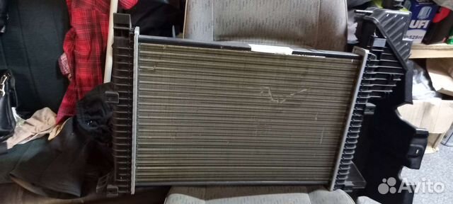 Радиатор Mercedes Sprinter Vito
