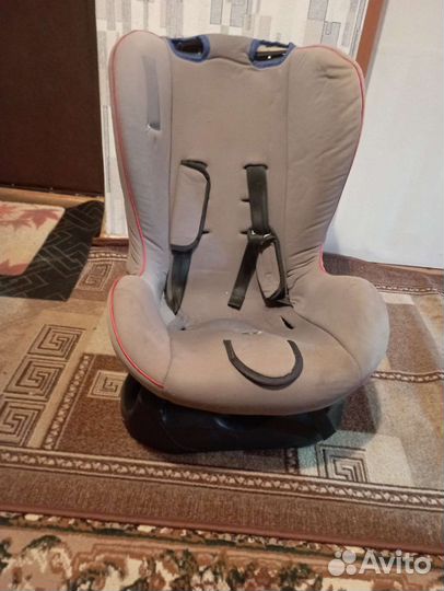 Детское автокресло 15 до 36 кг