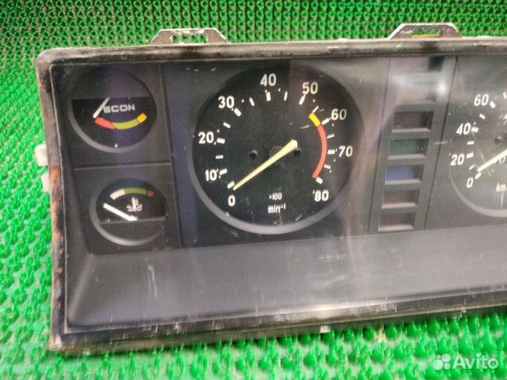 Панель приборов Лада 2107 2004