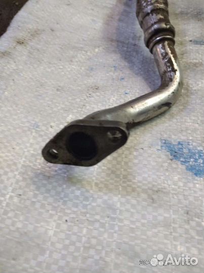 Трубка турбокомпрессора (турбины) VAG