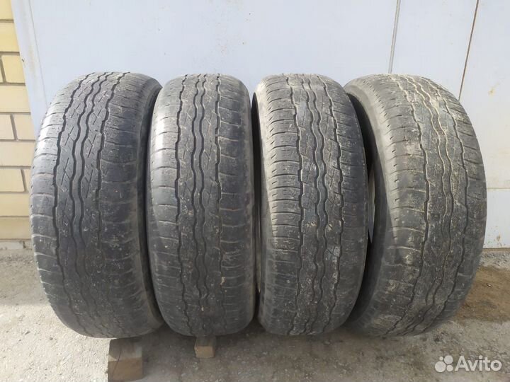 Bridgestone Dueler H/T 687 225/65 R17 101H