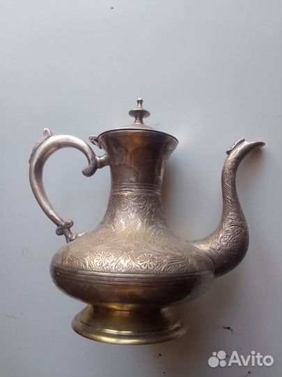 Антикварный кофейник, чайник