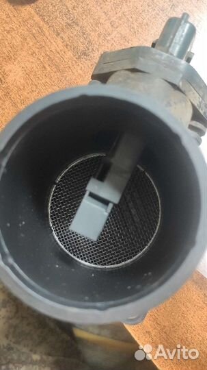 Датчик массового расхода воздуха Приора