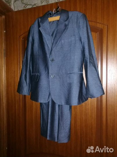 Костюм брючный тройка