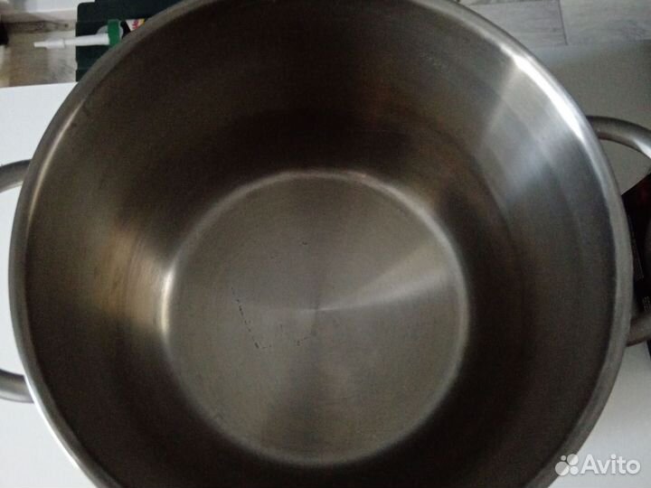 Кастрюля из нержавейки 8 лит