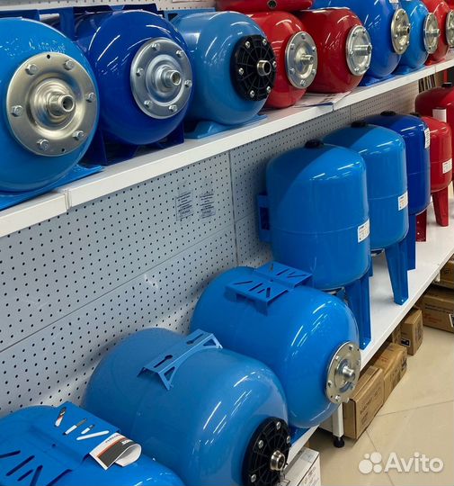 Расширительный бак для водоснабжения в ассорт