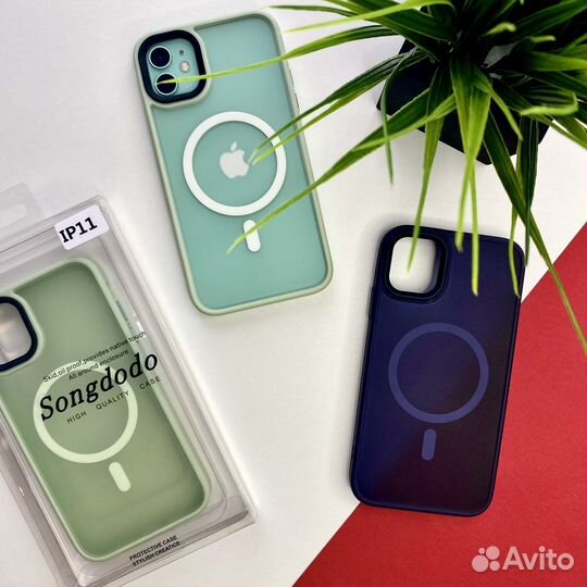 Чехол на iPhone 11 с MagSafe 
