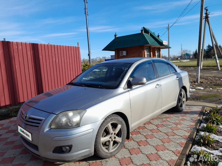 Toyota Avensis 1.8 МТ, 2008, 270 000 км