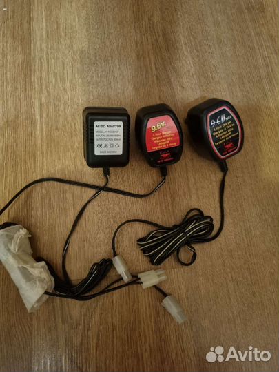 Зарядные устройства на 9.6V 1 шт