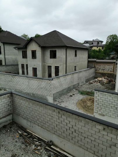 Дом 222 м² на участке 4 сот.