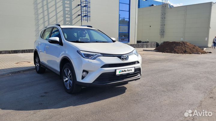 Toyota RAV4 2.2 AT, 2015, 145 888 км