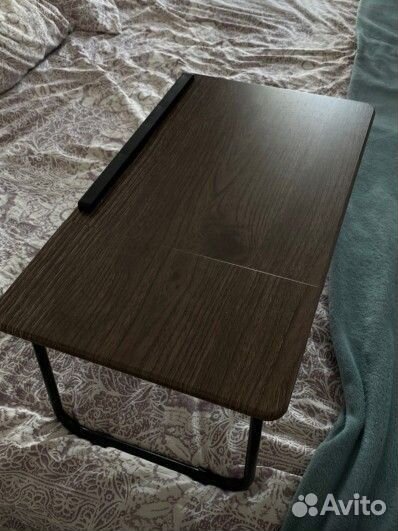 Столик для ноутбука