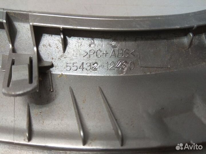 Накладка на центральную консоль (торпеды) правая