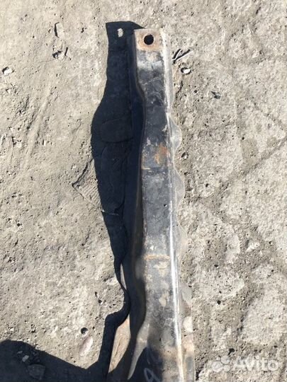 Балка продольная под двс передняя Mitsubishi