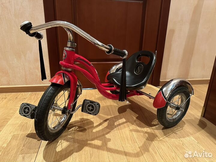 Schwinn roadster trike велосипед детский