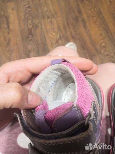 Ботинки детские 25