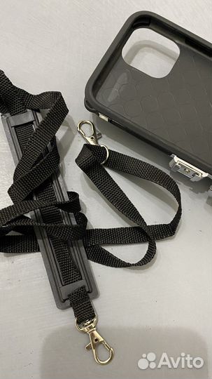 Чехол на iPhone 11