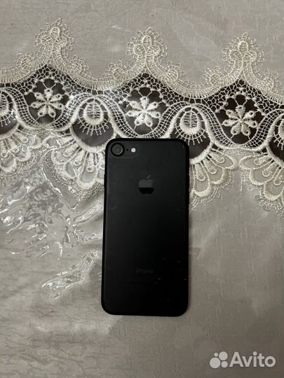 iPhone 7, 128 ГБ