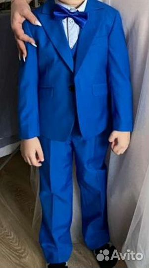 Костюм тройка на мальчика