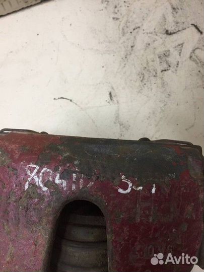 Суппорт тормозной передний правый Ford Focus