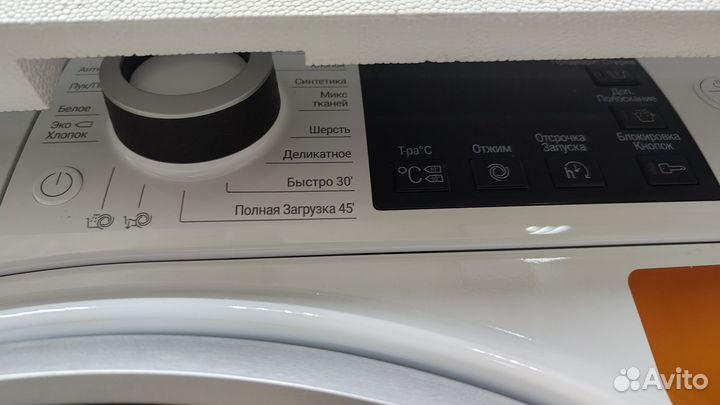 Новая Стиральная машина Hotpoint 7кг/1200/Пар