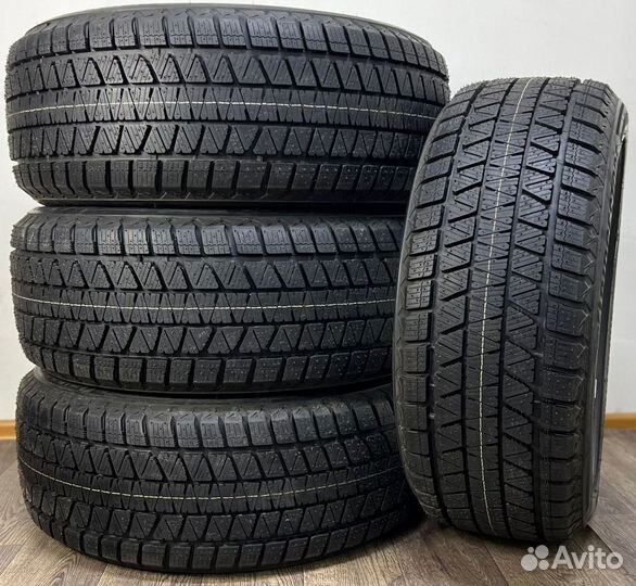 Bridgestone Blizzak DM-V3 295/35 R21 107T