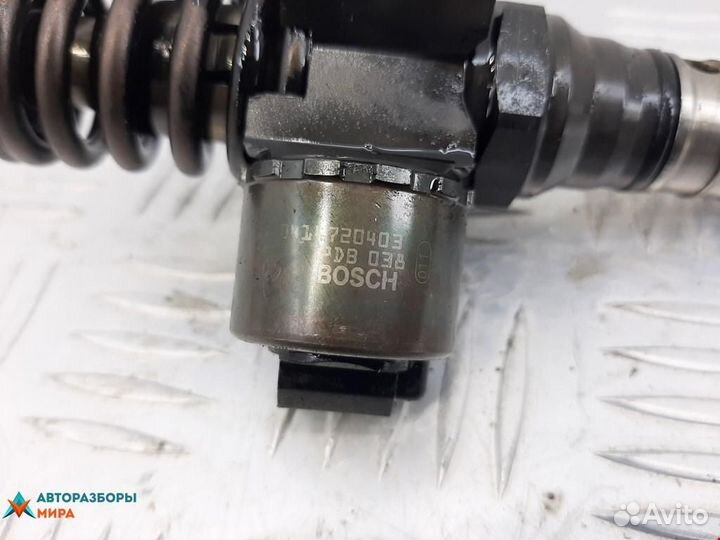 Форсунка Volkswagen Golf 4 2004 03G130073BX