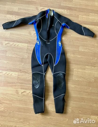 Гидрокостюм женский 5мм (в хорошем состоянии)