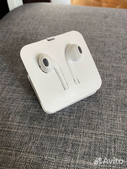 Проводные наушники для iPhone