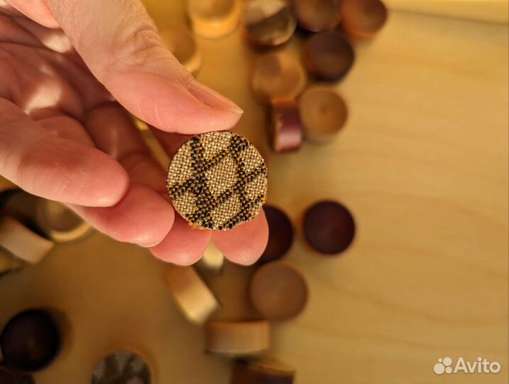 Нарды украшенные камнями