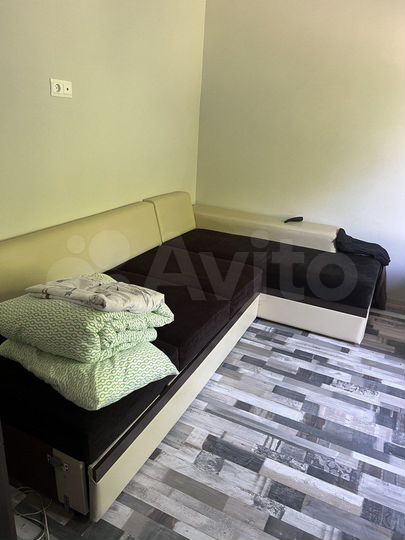 Дом 20 м² на участке 2 сот.