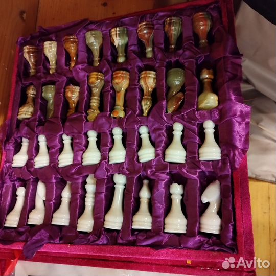 Шахматы из оникса