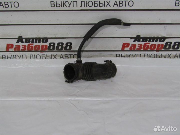 Патрубок воздушного фильтра Kia Rio G4FG 2019