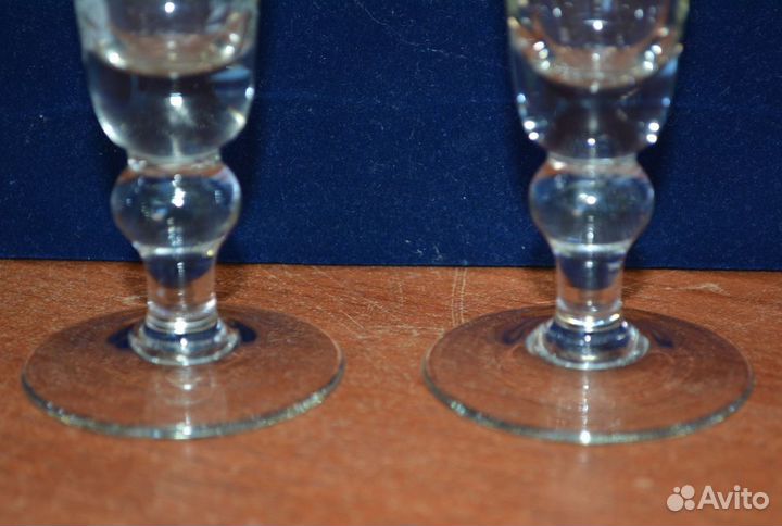 Стеклянные бокалы под шампанское- 2 шт