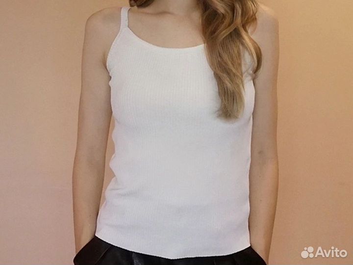 Майка белая женская 44