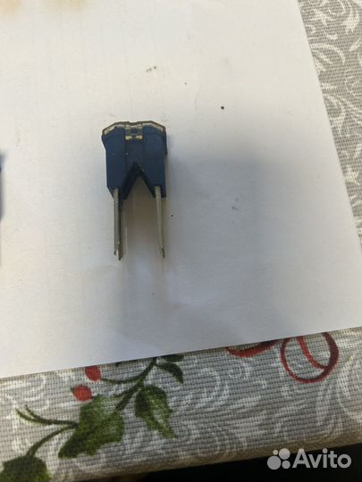 Предохранитель столбчатый (под болт) автомобильный