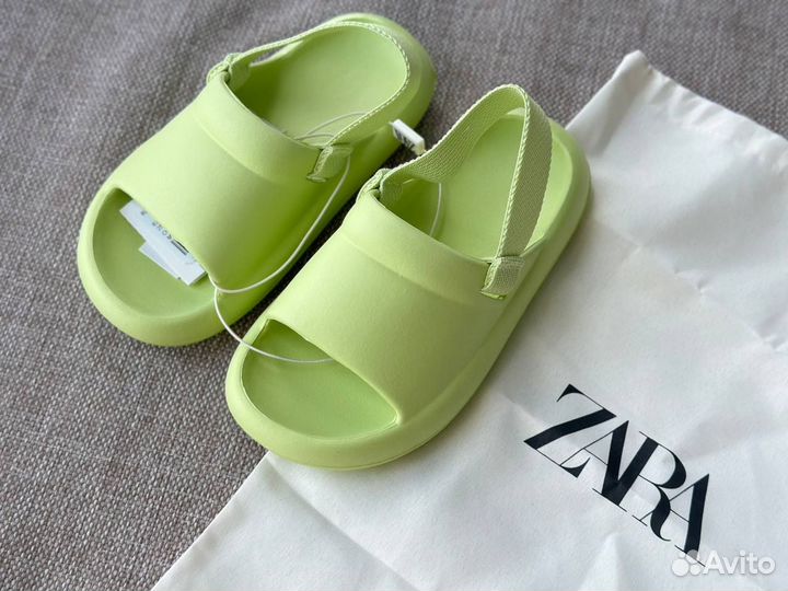 Сандалии zara kids 26 детские сланцы