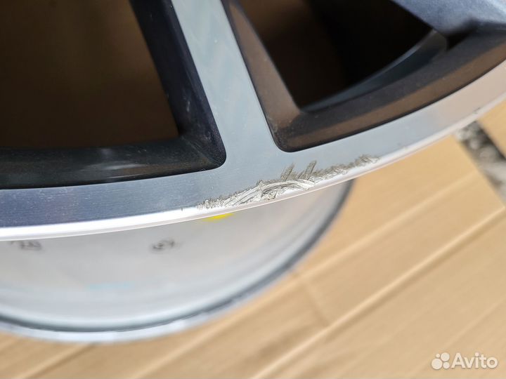 Диск Mercedes W167 R22