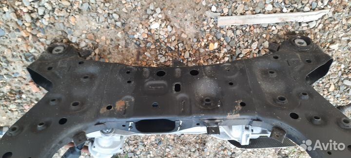 Передний подрамник хёндай tucson