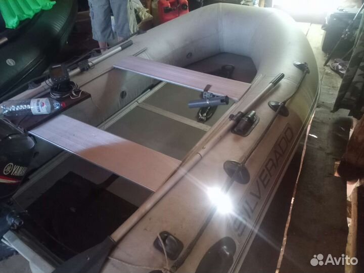 Лодка сильверадо 330+ мотор Тохатсу 9,8