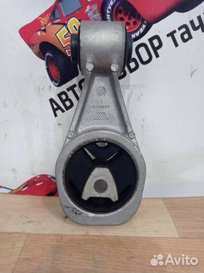 Кронштейн двигателя Nissan Juke YF15 F15 2011