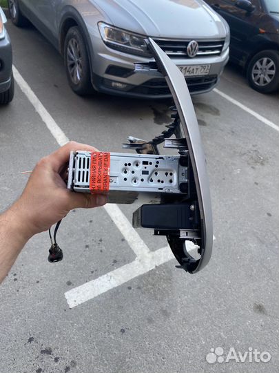 Магнитола +рамка hyundai solaris 2012 год