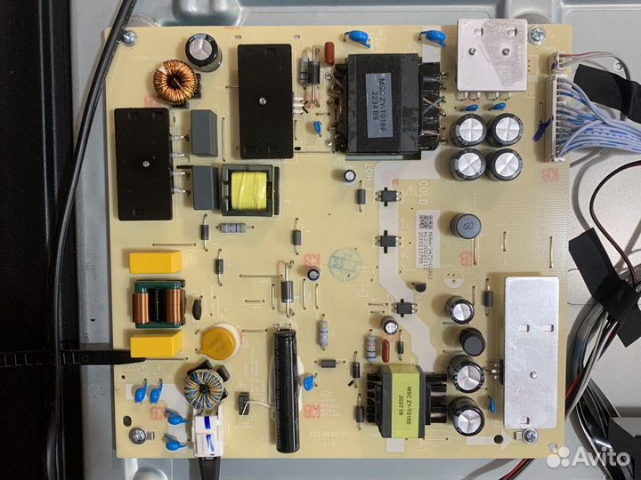 Разбор 50 smart TV S1