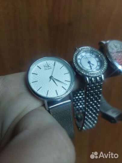 Часы наручные женские