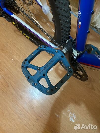 Велосипед GT avalanche comp