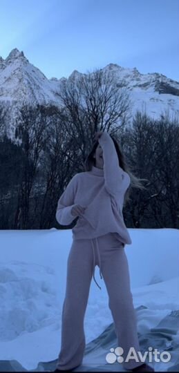 Костюм зимний женский 42 44
