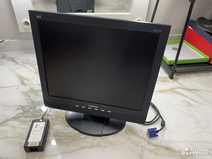 Монитор ViewSonic VA712b с динамиками